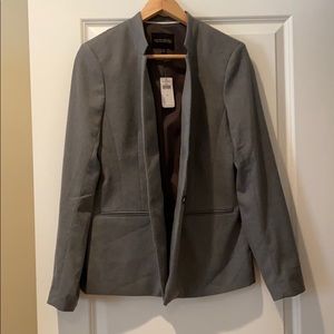 Soft gray “long and lean” blazer